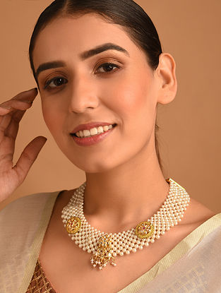 White Gold Tone Kundan Beaded Necklace
