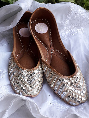 Silver Gold Handcrafted Silk Leather Juttis