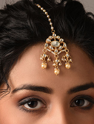 Gold Plated Silver Maangtika With Glass And Pearls 