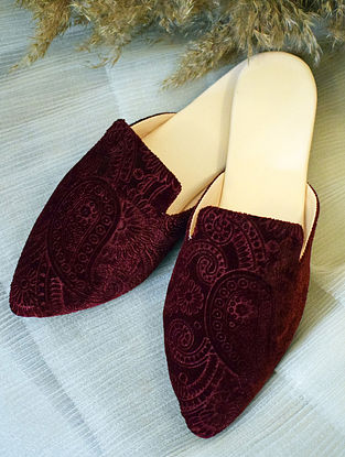 Maroon Handcrafted Velvet Leather Mules