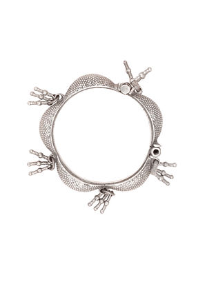 Tribal Silver Bracelet (Size: 2/6)