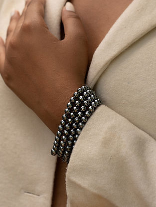 Grey Pearl Beaded Bracelet