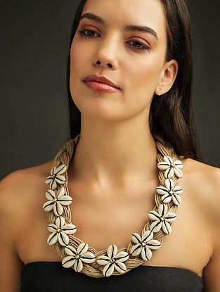 Handcrafted Jute Necklace with Shells