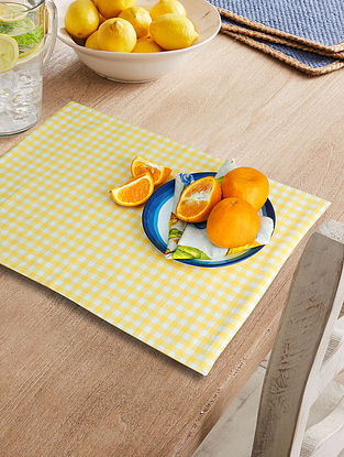 Yellow And White Cotton Sicilian Summer Gingham Place Mats (Set Of 4) (L- 18.5in, W- 13in)