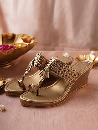 Dull Gold Handcrafted Leather Kolhapuri Wedges