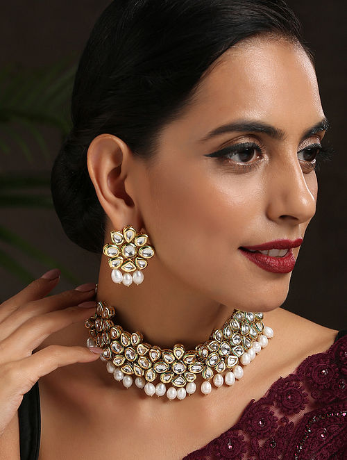 Gold Tone Kundan Necklace Set With Pearls