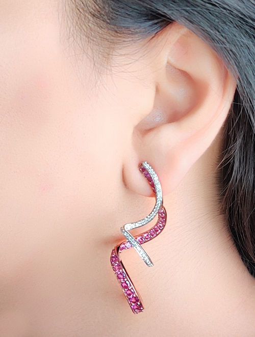Pink Gold Earrings With Diamonds