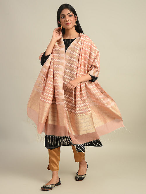 Pink Benarasi Handwoven Kadwa Cotton Silk Dupatta With Zari