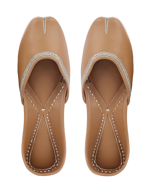 Beige Handcrafted Leather Juttis