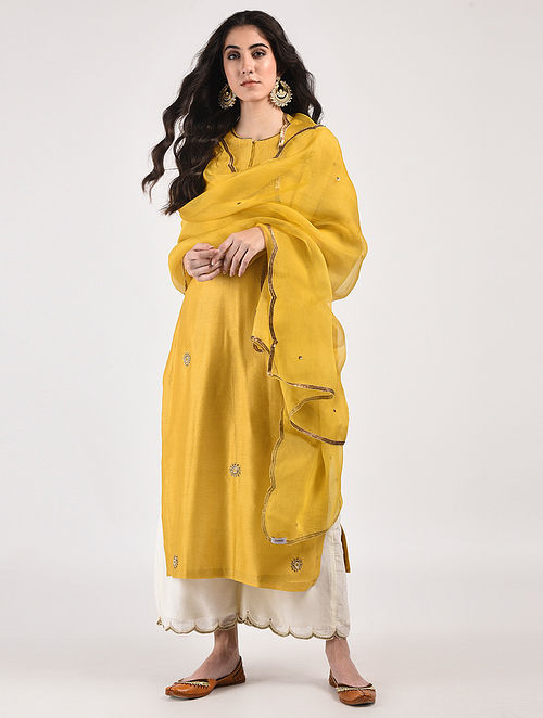 Buy Yellow Hand Dyed Organza Dupatta with Hand-Embroidery Online at ...