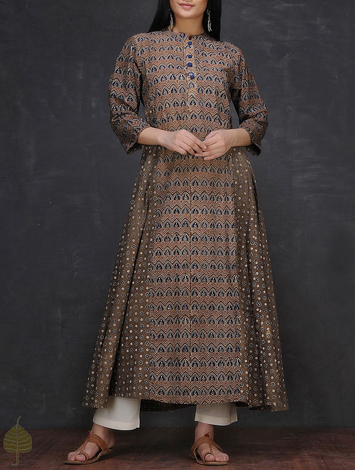 Brown-Indigo Ajrakh-printed Mandarin Collar Cotton Kurta by Jaypore