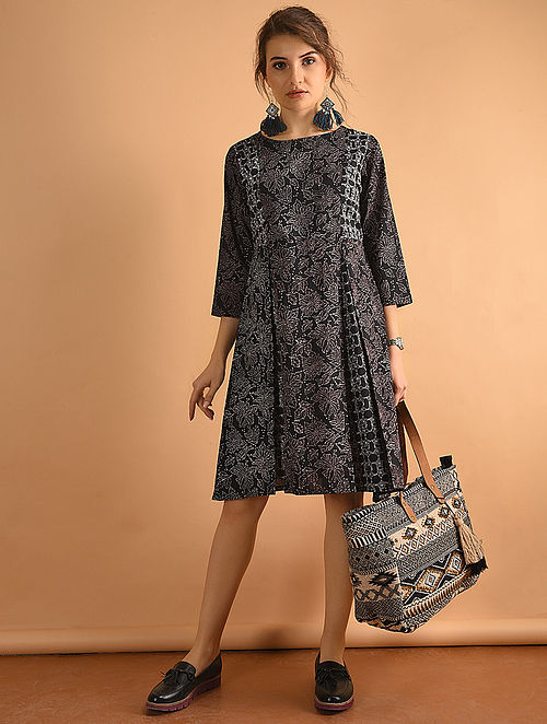 Black Printed Cotton Dress with Pleats