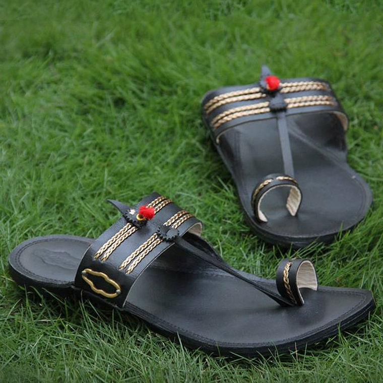 chappers kolhapuri chappal price